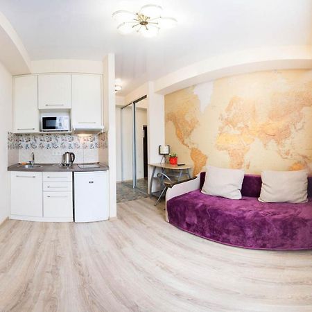 카리프 New Studio In The Center - Korolenka Str. 25/62 아파트 외부 사진