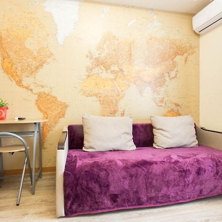 카리프 New Studio In The Center - Korolenka Str. 25/62 아파트 외부 사진