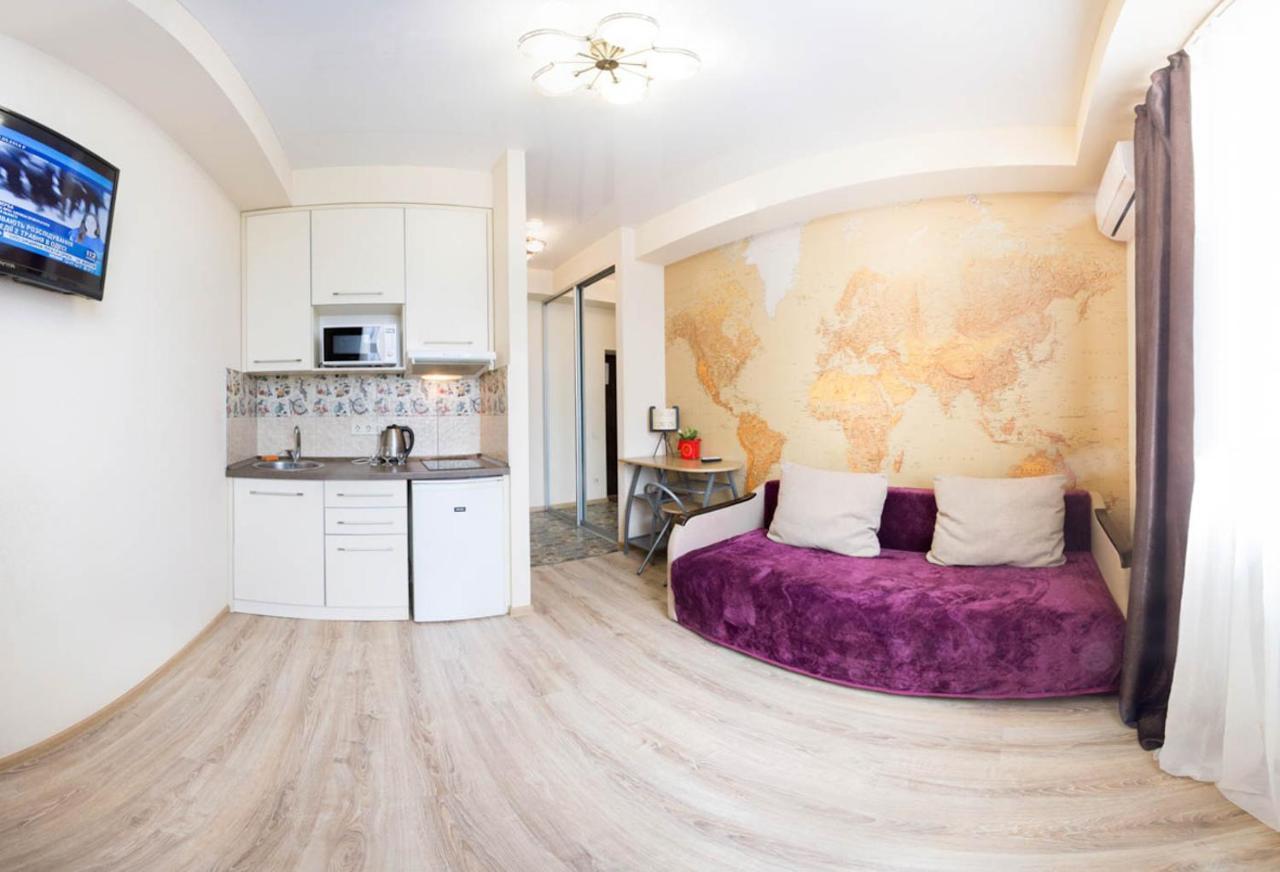 카리프 New Studio In The Center - Korolenka Str. 25/62 아파트 외부 사진