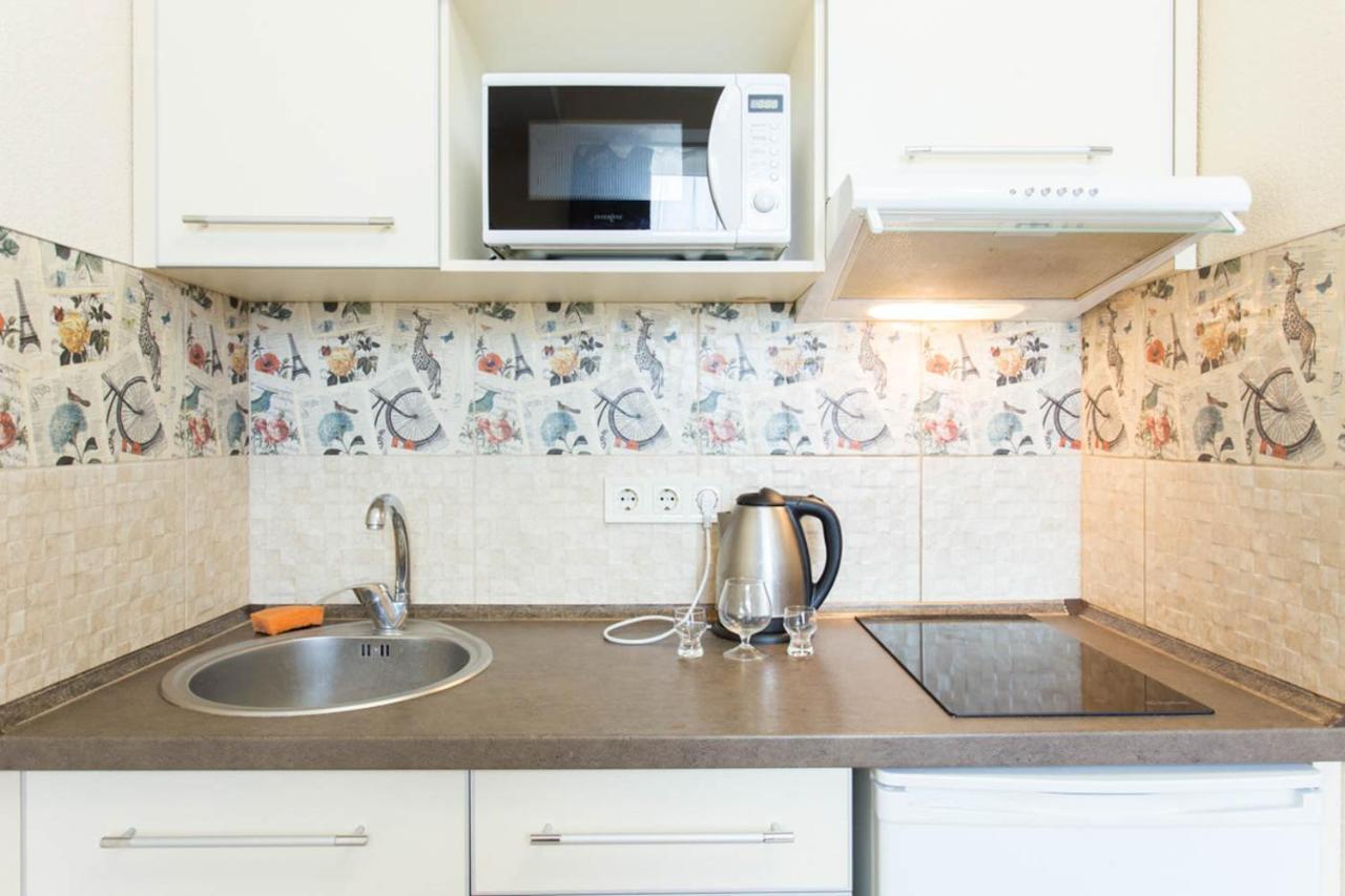 카리프 New Studio In The Center - Korolenka Str. 25/62 아파트 외부 사진